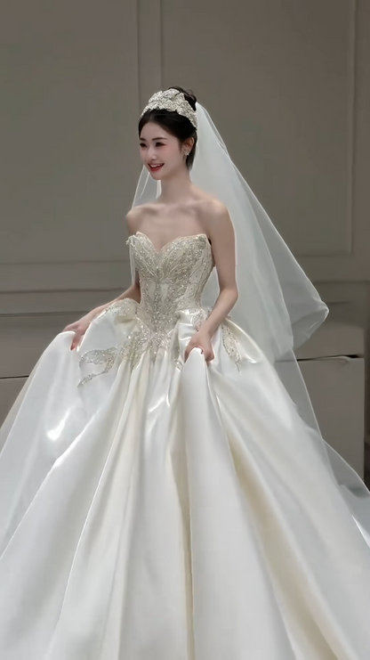 Timeless A-Line Long Wedding Dress Sweetheart Satin Beaded White Bridal Dress Sleeveless Bridal Gowns DP04940