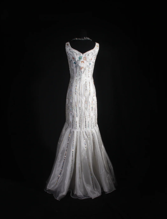 Vintage White Long Prom Dress Straps Mermaid Evening Dress Sequins Beaded Tulle Sleeveless Birthday Dress DP04961
