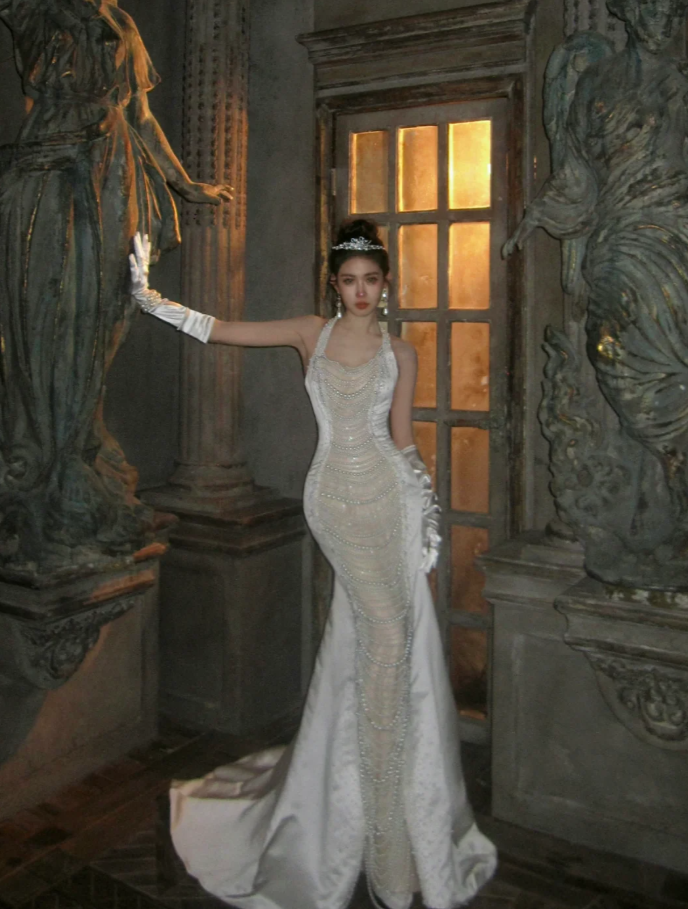Chic White Long Prom Dresses Beaded Satin V-neck Mermaid Evening Dress DP04967
