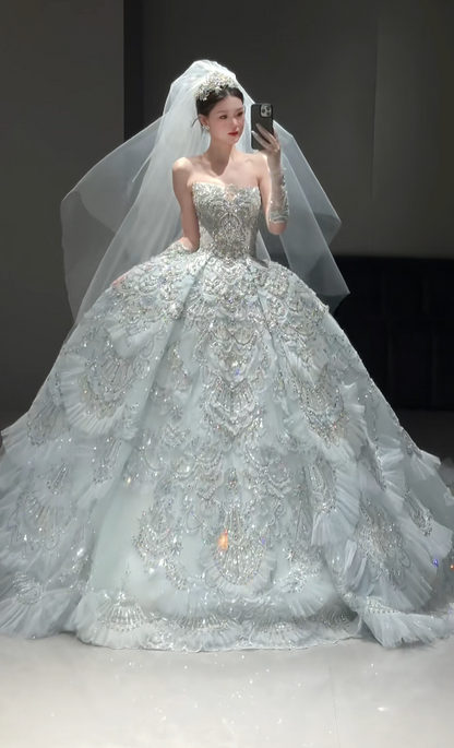 Elegant  A-Line Long Wedding Dress Tulle Beaded  Bridal Gowns Sleeveless Bridal Dress DP04974