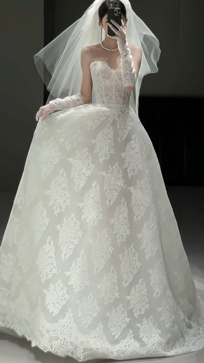 Elegant A-Line White Long Wedding Dress Tulle Appliques Sweetheart Bridal Gowns Sleeveless Bridal Dress DP04975