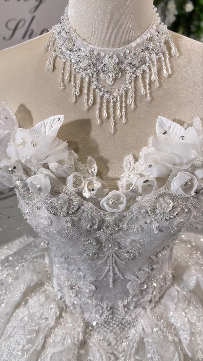 Timeless White Wedding Dress A-Line Off-shoulder Bridal Dress Tulle Applique Beaded Bridal Gown DP05054