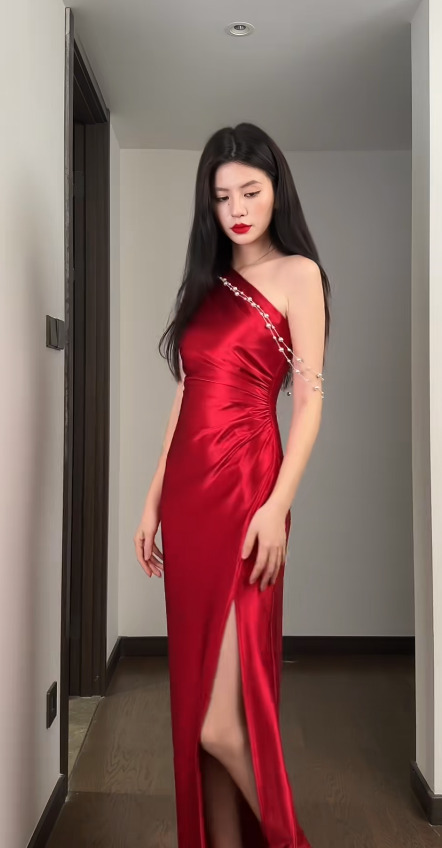 Sexy Red Prom Dress  Satin  Sheath Evening Dress DP05135