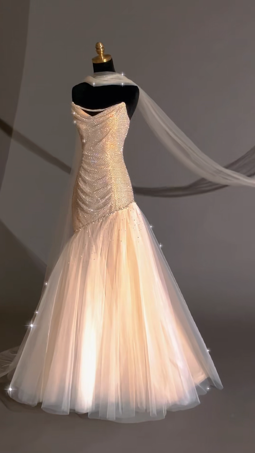 Cute Champagne Prom Dress Tulle Mermaid Sleeveless Evening Dress DP05139
