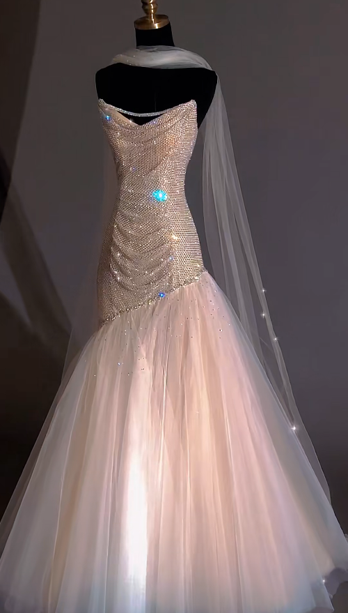 Cute Champagne Prom Dress Tulle Mermaid Sleeveless Evening Dress DP05139