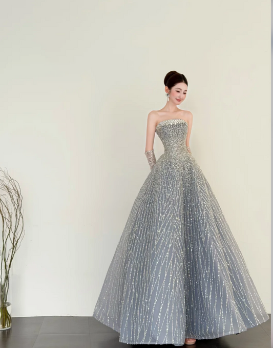 Süßes Ballkleid Spaghettiträger Silbergrau Mini Kurzes Formales Homecoming-Kleid Party Kurzes Ballkleid Hoco Kleider DH2684