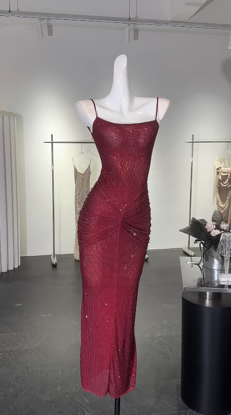 Chic Burgundy Prom Dress Sequins Sheath Spaghetti Straps Evening Dress Sleeveless Birthday Dress DP05215