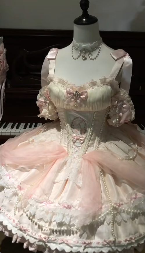 Chic White Prom Dress Lace A-Line Spaghetti Straps Lolita Dress Sleeveless Birthday Dress DP05217