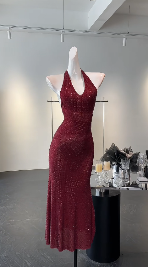 Chic Red Prom Dress Sequins Sheath Halter Evening Dress Sleeveless Birthday Dress DP05219