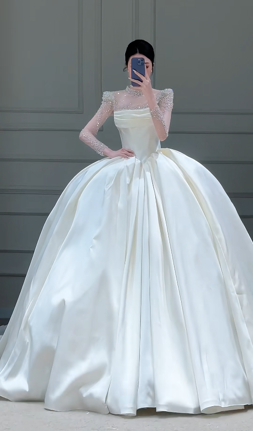 Timeless White Wedding Dress Satin High Neck A-Line Bridal Gown Satin Bridal Dress DP05271