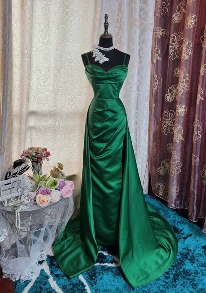 Robe de bal verte élégante à fines bretelles en satin, robe de soirée longue fourreau DP05283