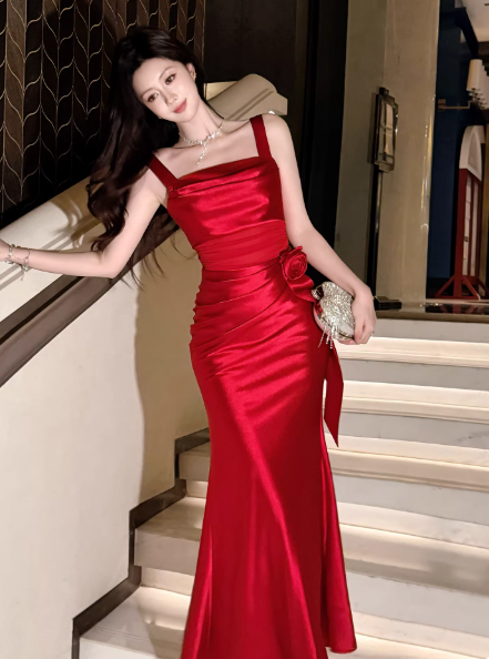 Chic Satin Evening Dress Straps Sheath Formal Dress Sleeveless Red Prom dress DP05310