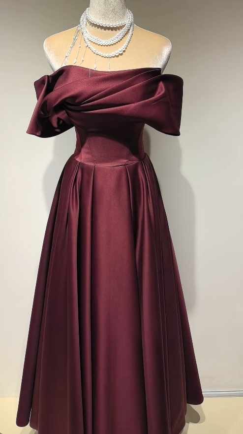 Chic Burgundy Prom Dress A-line Off-shoulder Satin Long Evening Dress DP05317