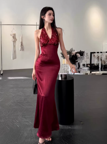 Chic Burgundy Prom Dress Backless Satin Birthday Dress Sheath Halter Long Evening Dress DP05322