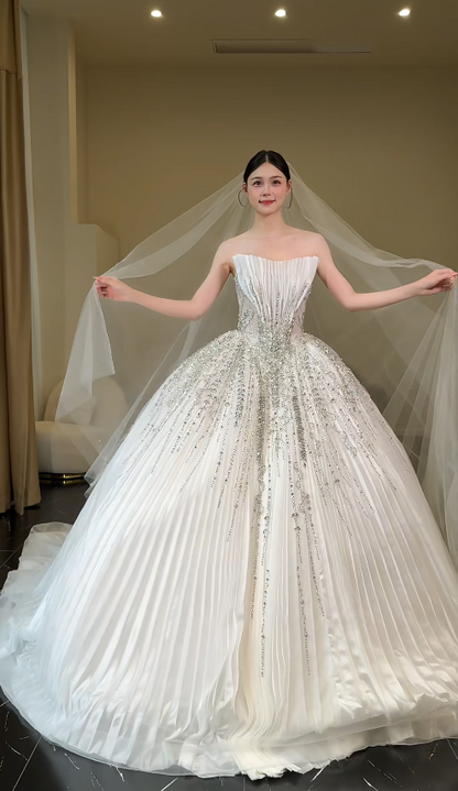 Glamorous A-Line Long Wedding Dress Strapless Chiffon Bridal Dress  White Sleeveless Bridal Gown DP05327