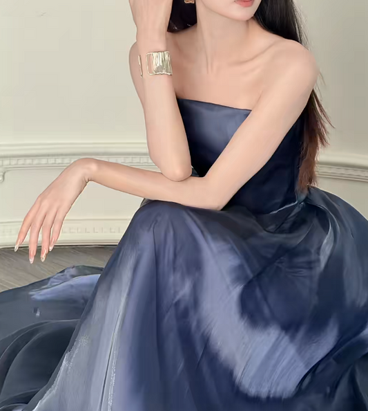 Elegantes Etui-Maxikleid Trägerloses Satin-Partykleid Marineblaues Ballkleid DP05332