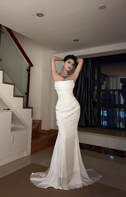 Elegant White Wedding Dress Strapless Sheath Chiffon Bridal Dress Sleeveless Bridal Gown DP05347