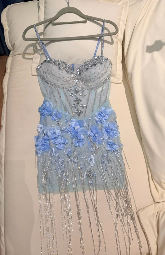 Wunderschönes blaues kurzes Ballkleid Spaghettiträger Etui Perlen Cocktailkleid Ärmelloses Tüll Geburtstagskleid DP05379