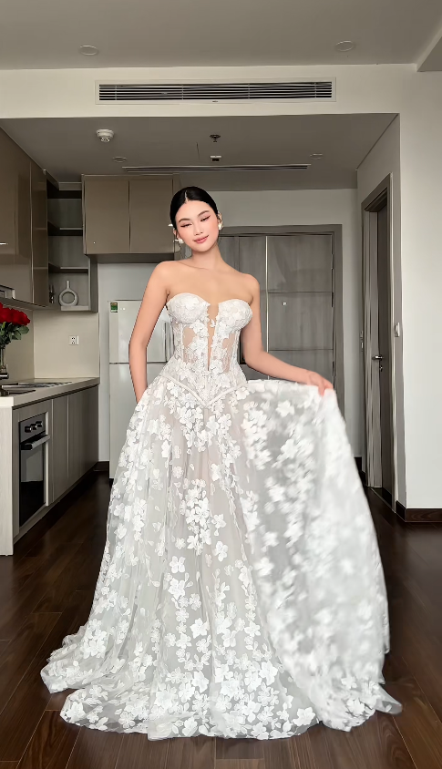Timeless Sweetheart Wedding Dress A-Line Tulle Appliques Bridal Dress Sleeveless White Birdal Gowns DP05397