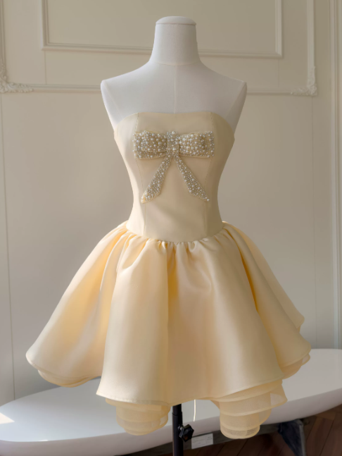 Chic Yellow Cocktail Dress Strapless A-Line Graduation Party Dress Satin Birthday Dress DP05419