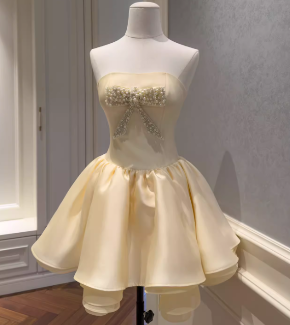 Chic Yellow Cocktail Dress Strapless A-Line Graduation Party Dress Satin Birthday Dress DP05419