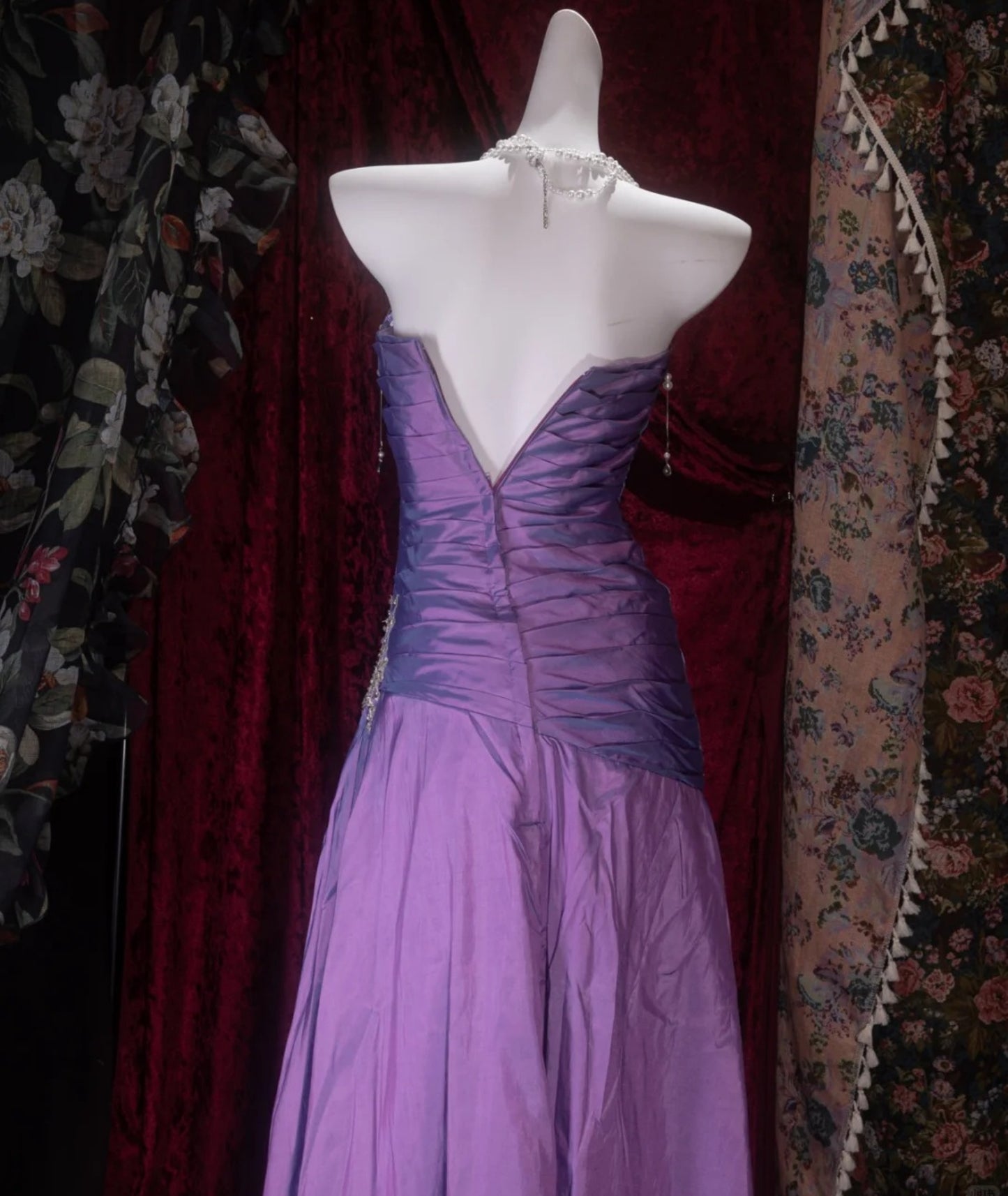 Chic Purple Prom Dress Strapless Sheath Satin Long Evening Dress DP05427