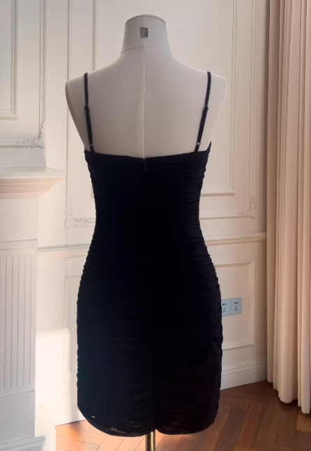 Elegant Spaghetti Straps Sheath Birthday Dress Tulle Graduation Party Dress Black Short Prom Dress  DP05509