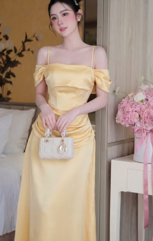 Elegantes gelbes Brautjungfernkleid mit Spaghettiträgern, Etui-Form, aus Satin, langes Abendkleid DP05526