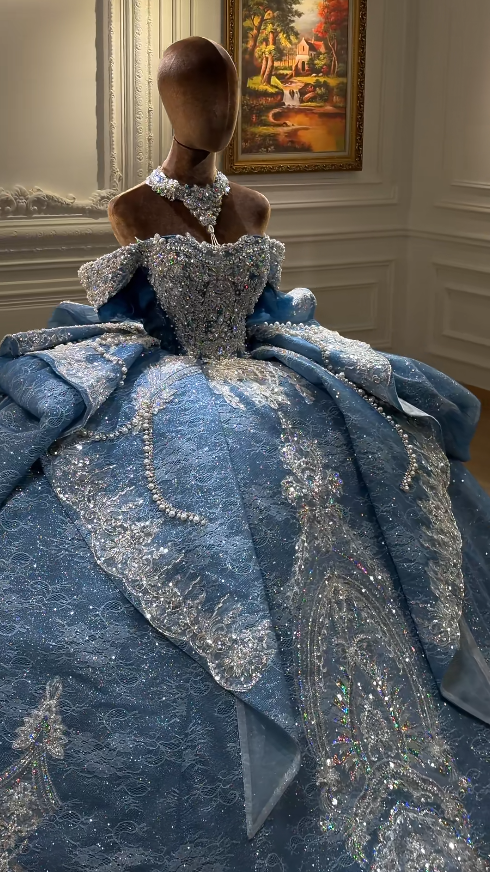 Chic Off-shoulder Ball Gown Quinceanera Dress Dusty Blue Sweet 16 Dress Lace Beaded Long prom Dress DP05536