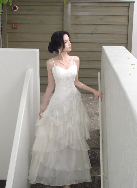 Chic Spaghetti Straps A-Line Birthday Dress White Wedding Guest Dress Chiffon Long Evening Dress DP05541