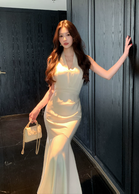 Chic Halter Mermaid Chiffon Long Evening Dress White Wedding Guest Dress  DP05556