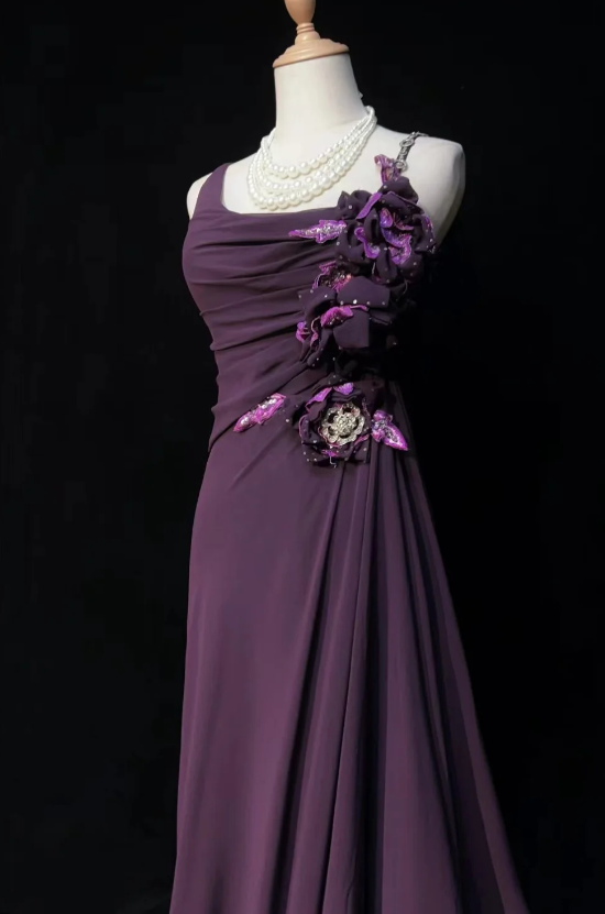 Vintage Spaghetti Straps Sheath Chiffon Long Evening Dress Grape Weddidng Guest Dress DP05592