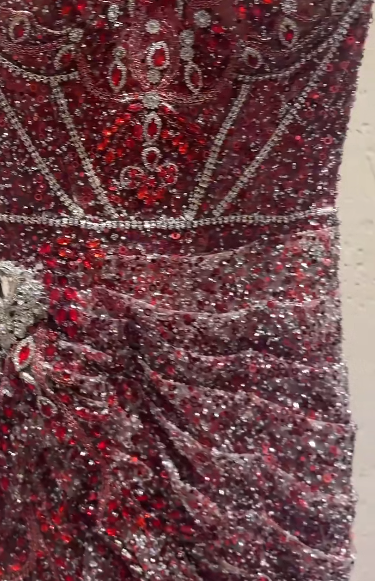 Superbe Robe de Soirée Longue Fourreau en Tulle Perlé à Bretelles, Robe de Bal Bourgogne DP05628