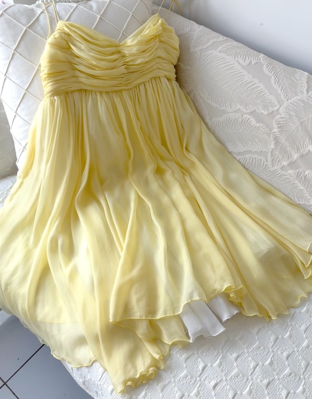 Wunderschönes Spaghettiträger-Geburtstagskleid Etui Chiffon Perlen Kurz Cocktailkleid Gelbes kurzes Ballkleid DP05630