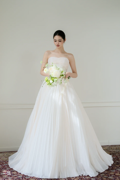 Elegantes, trägerloses A-Linien Brautkleid aus Tüll, ärmellos, Hochzeitskleid Weiß DP05653