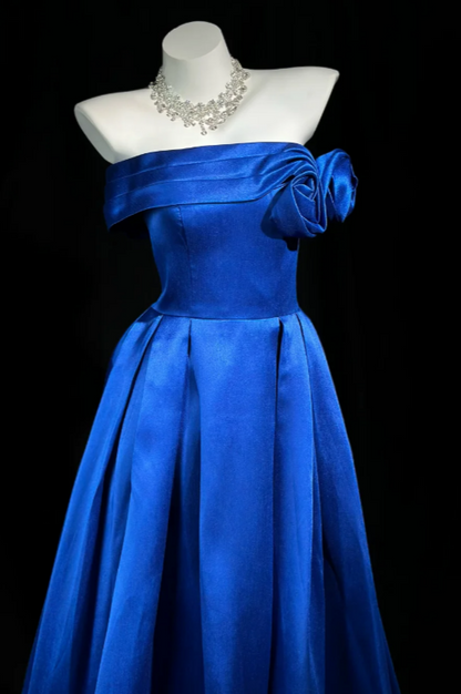 Wunderschönes trägerloses A-Linien-Abendkleid aus Satin, blaues Ballkleid DP05667