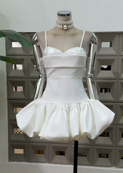 Chic White Homecoming Dress Spaghetti Straps A-Line Satin Short Prom Dress Sleeveless Graduation Party Dress DP05809