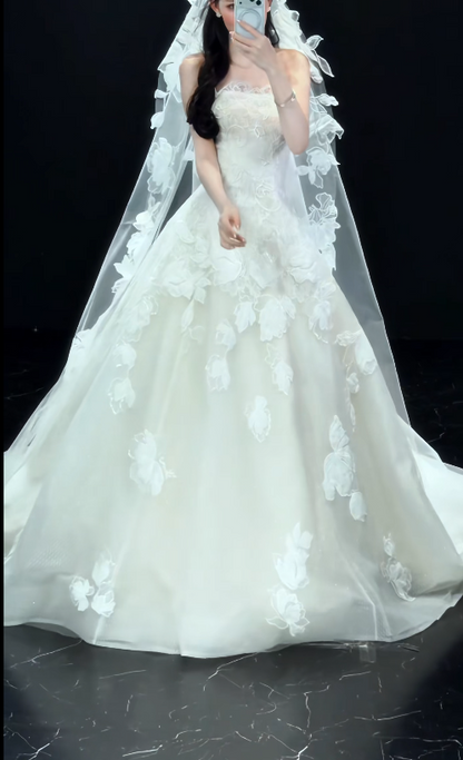 Modest Strapless A-Line Wedding Dress Tulle Applique Bridal Gown White Bridal Dress DP05822