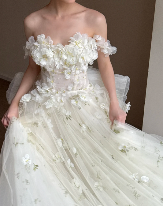 Modest Off-shoulder A-Line Wedding Dress Tulle Applique Bridal Gown White Bridal Dress DP05824