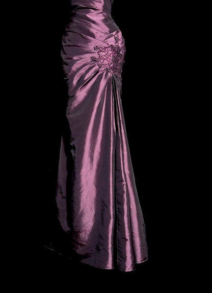 Élégante Robe de Soirée Longue en Satin Sirène sans Bretelles Violette Robe Mère de la Mariée DP05835