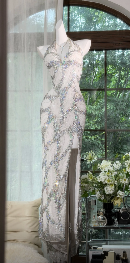 Elegant Silver Prom Dress Halter Sheath Sequins Chiffon Long Evening Dress DP05891