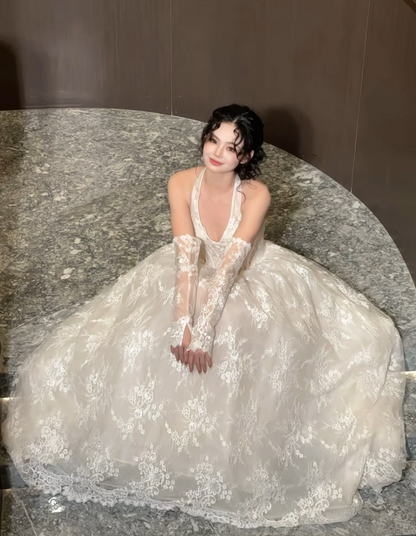 Simple Halter A-Line Wedding Dress Lace Bridal Gown Sleeveless White Bridal Dress DP05899