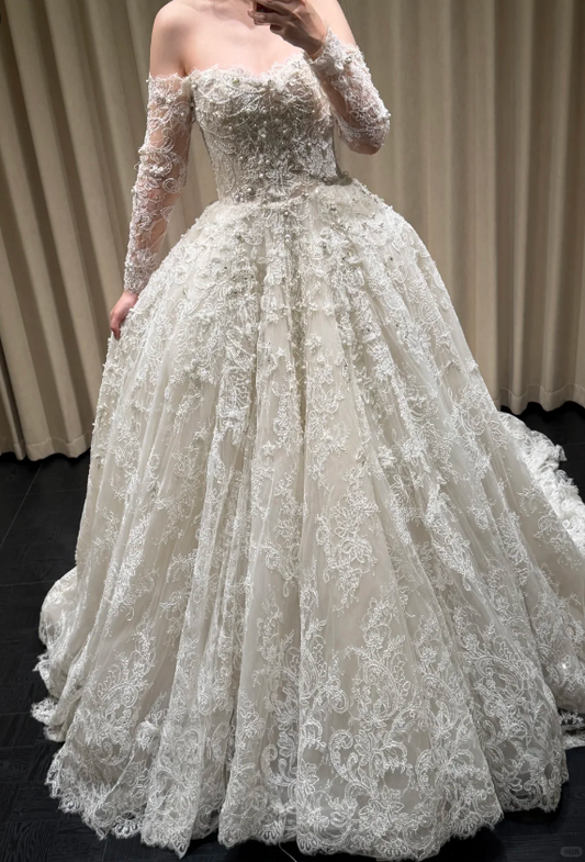 Modest Off-shoulder A-Line Wedding Dress Beaded Applique Lace Bridal Gown Sleeveless White Bridal Dress DP05901
