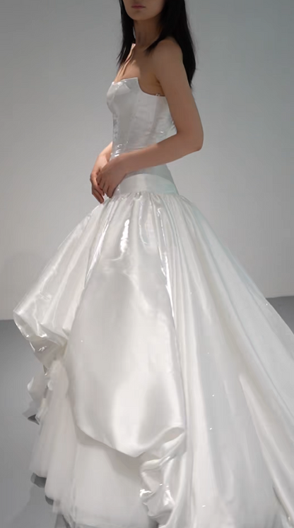 Elegant White Wedding Dress Strapless A-Line Bridal Dress Satin Bridal Gown DP06012