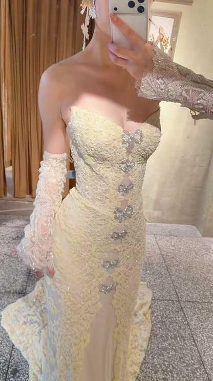 Elegant Pastel Yellow Wedding Dress Sweetheart Sheath Bridal Dress Lace Bridal Gown DP06017