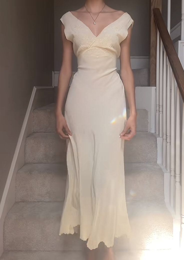 Elegant Sheath Chiffon Apricot Mother of Bridal Dress DP06028