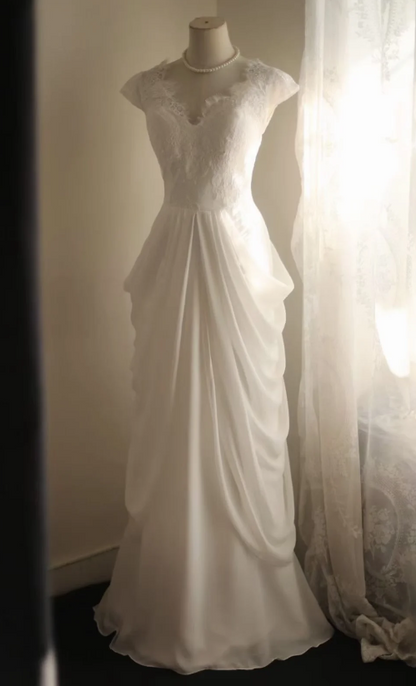 Modest V-neck White Wedding Dress Lace Satin Bridal Dress Sheath Bridal Gown DP06057