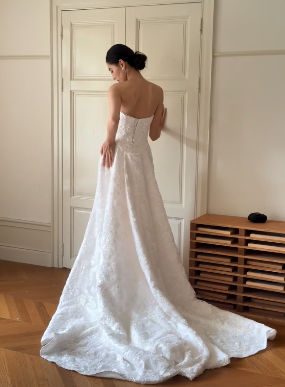 Modest Strapless White Wedding Dress Lace Beaded Bridal Dress Sheath Bridal Gown DP06122