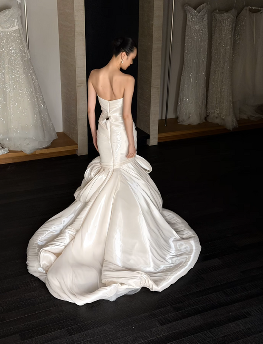 Simple Strapless Mermaid Wedding Dress White Bridal Gown Tulle Bridal Dress DP06219