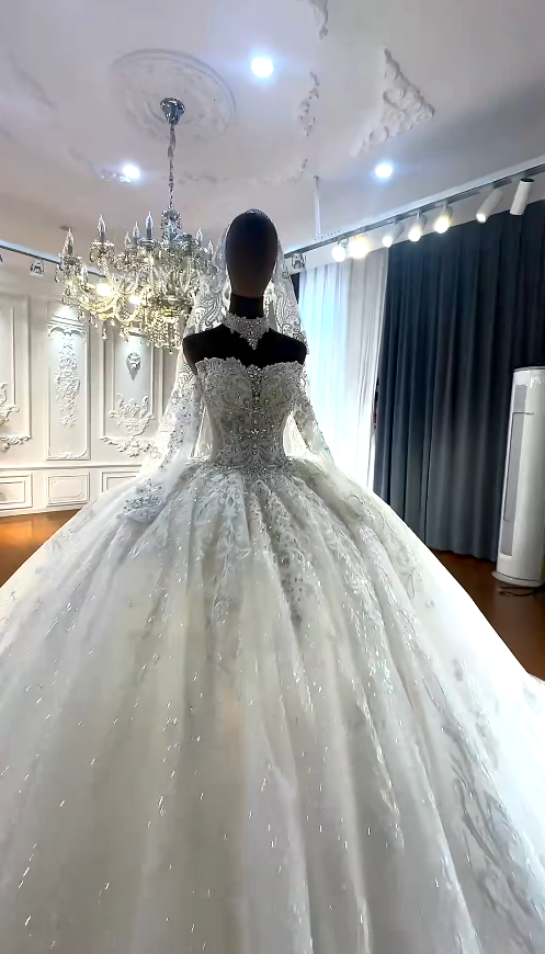 Simple Strapless A-Line Wedding Dress White Bridal Gown Tulle Beaded Bridal Dress DP06220